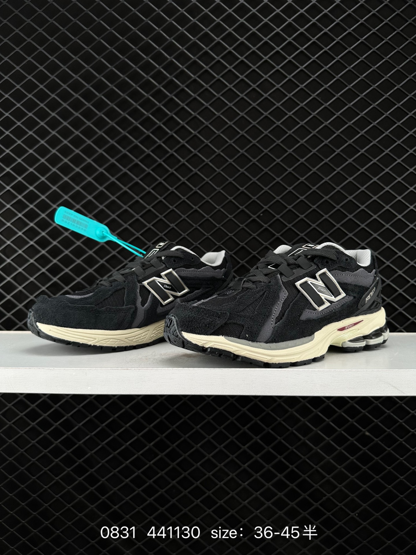 New Balance M1906